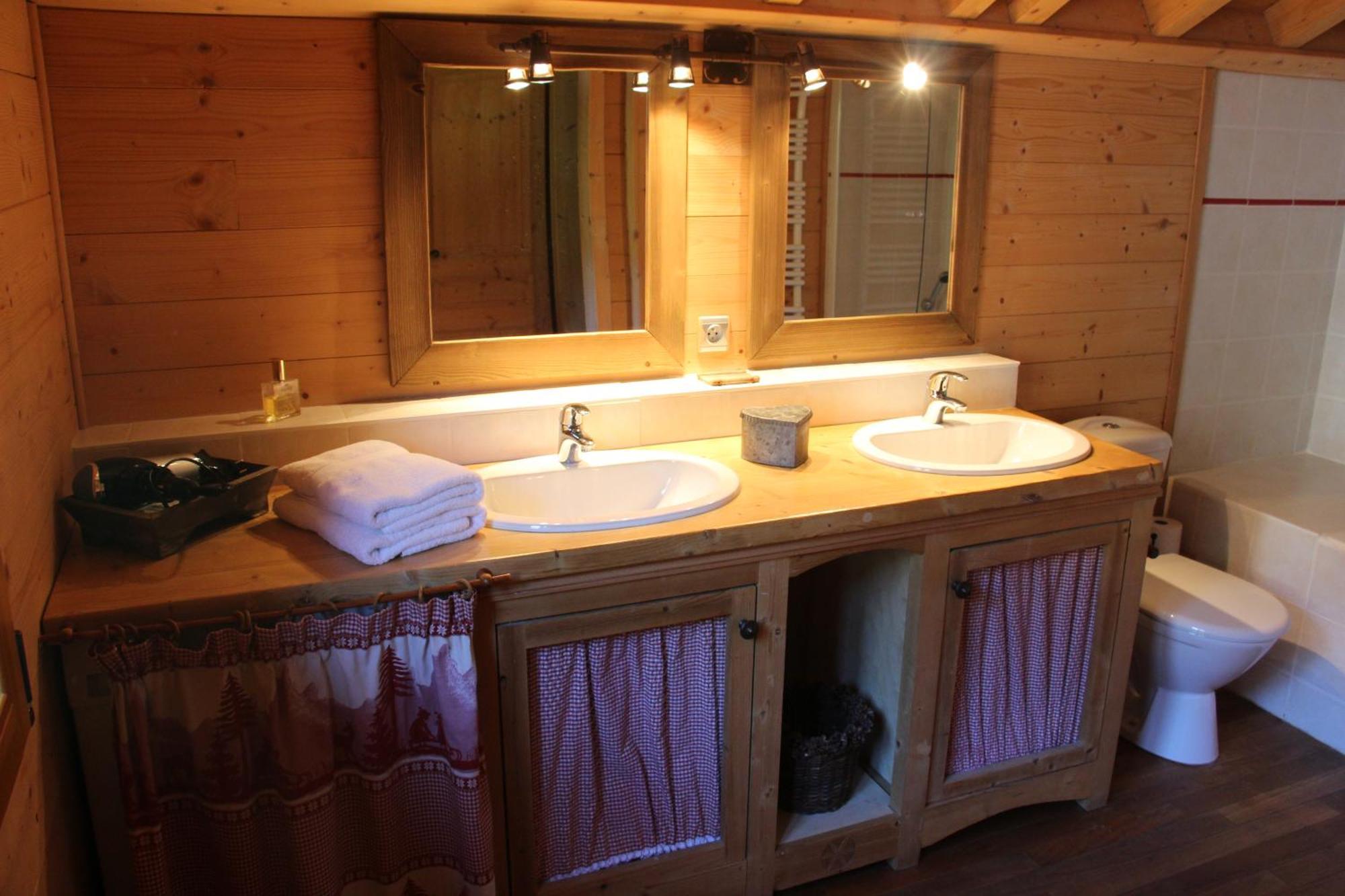Chalets Du Danay Lachat 생장드씨 외부 사진